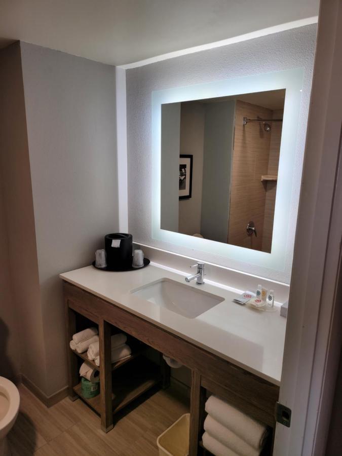 Hotel Comfort & West 2*