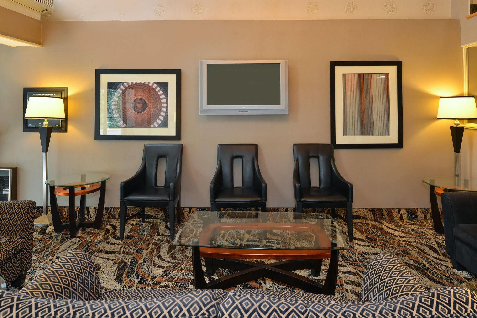 Comfort & West Hotel Alexandría