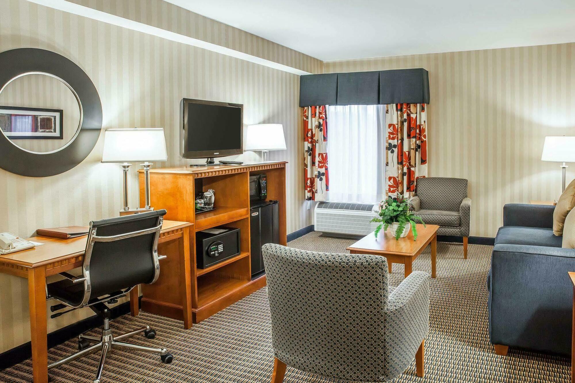 Comfort & West Hotel