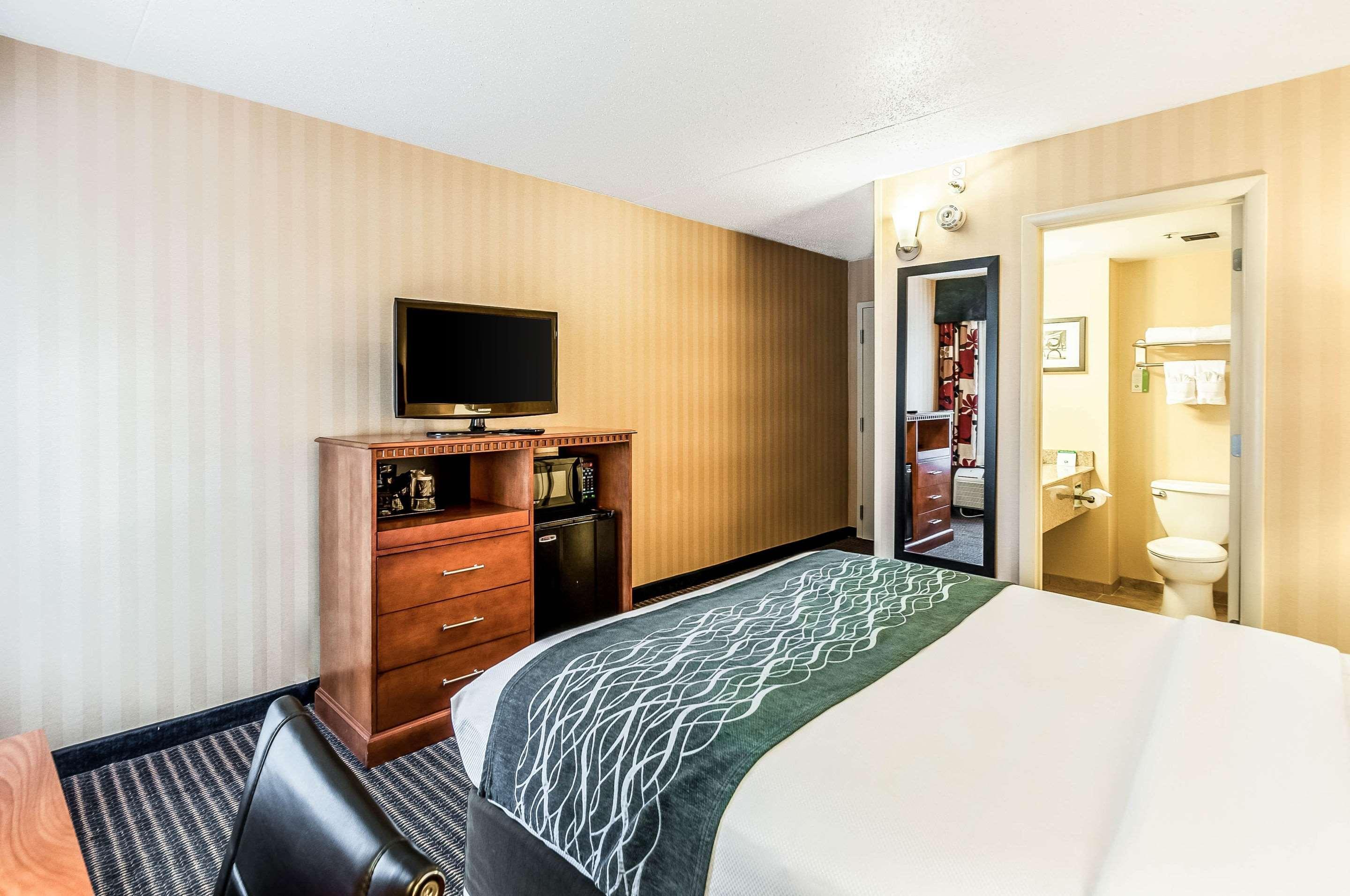 Hotel Comfort & West