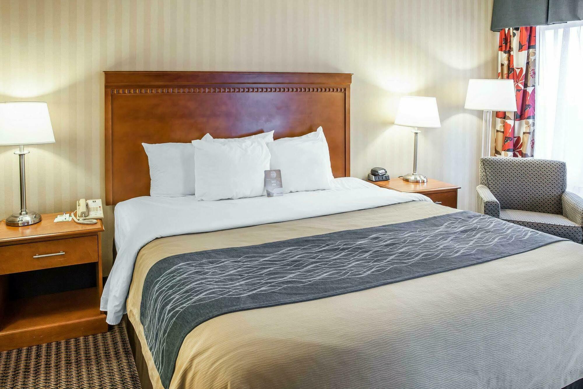 Hotel Comfort & West